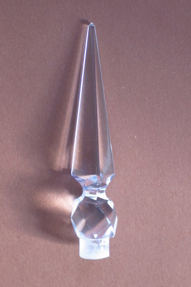 allseits geschliffener Kristall Glas Obelisk 96mm